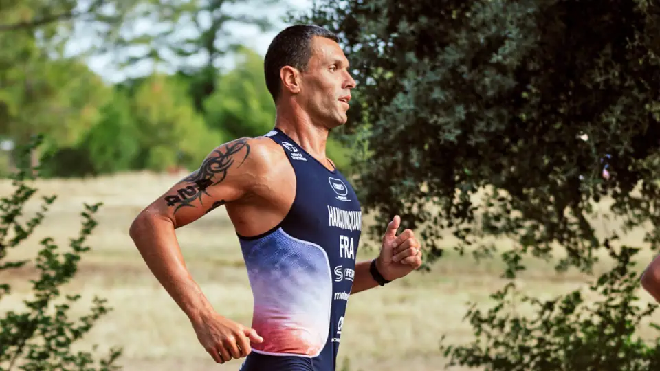 Alexis Hanquiquant en train de courir