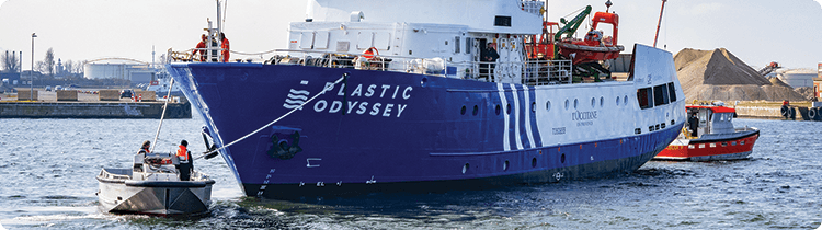 Bateau Plastic Odyssey