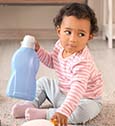 Intoxication ou empoisonnement d'un enfant : comment réagir ?